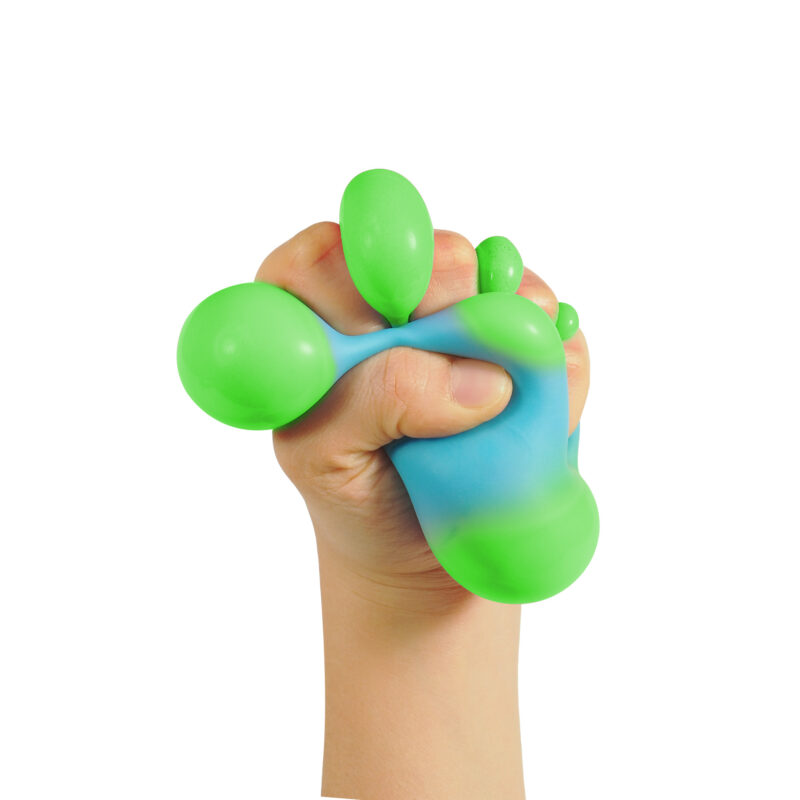 NeeDoh Color Change Squeeze Heart - Image 4